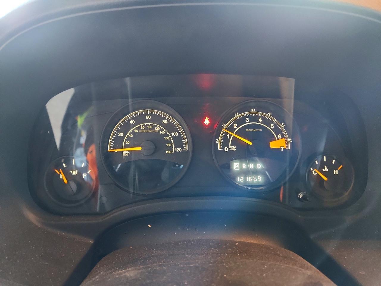 2016 Jeep Patriot Latitude - zdjęcie 9