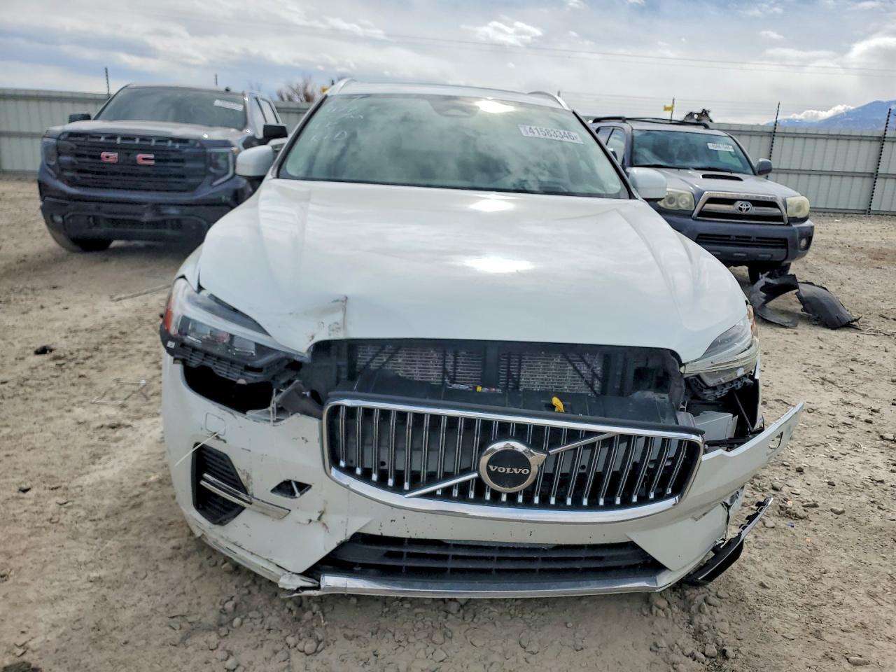 2022 Volvo Xc60 B6 Inscription - zdjęcie 5