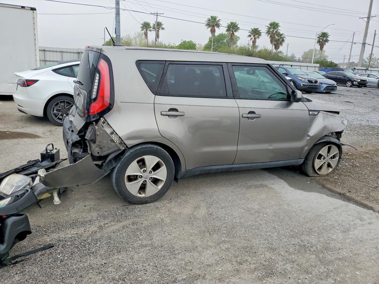 2016 Kia Soul Base - zdjęcie 3