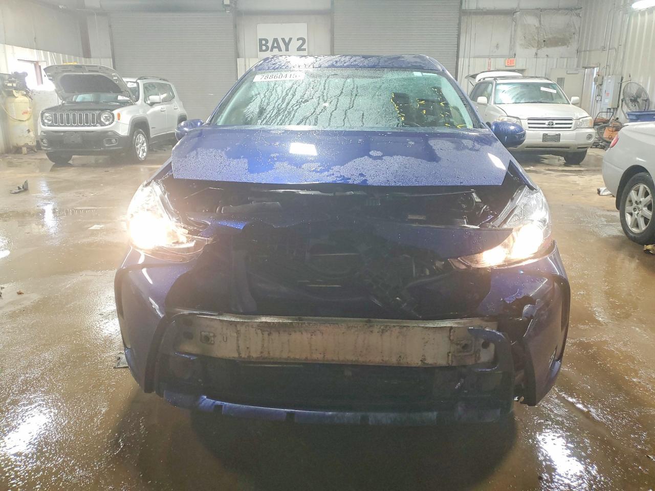 2016 Toyota Prius V Four - zdjęcie 5