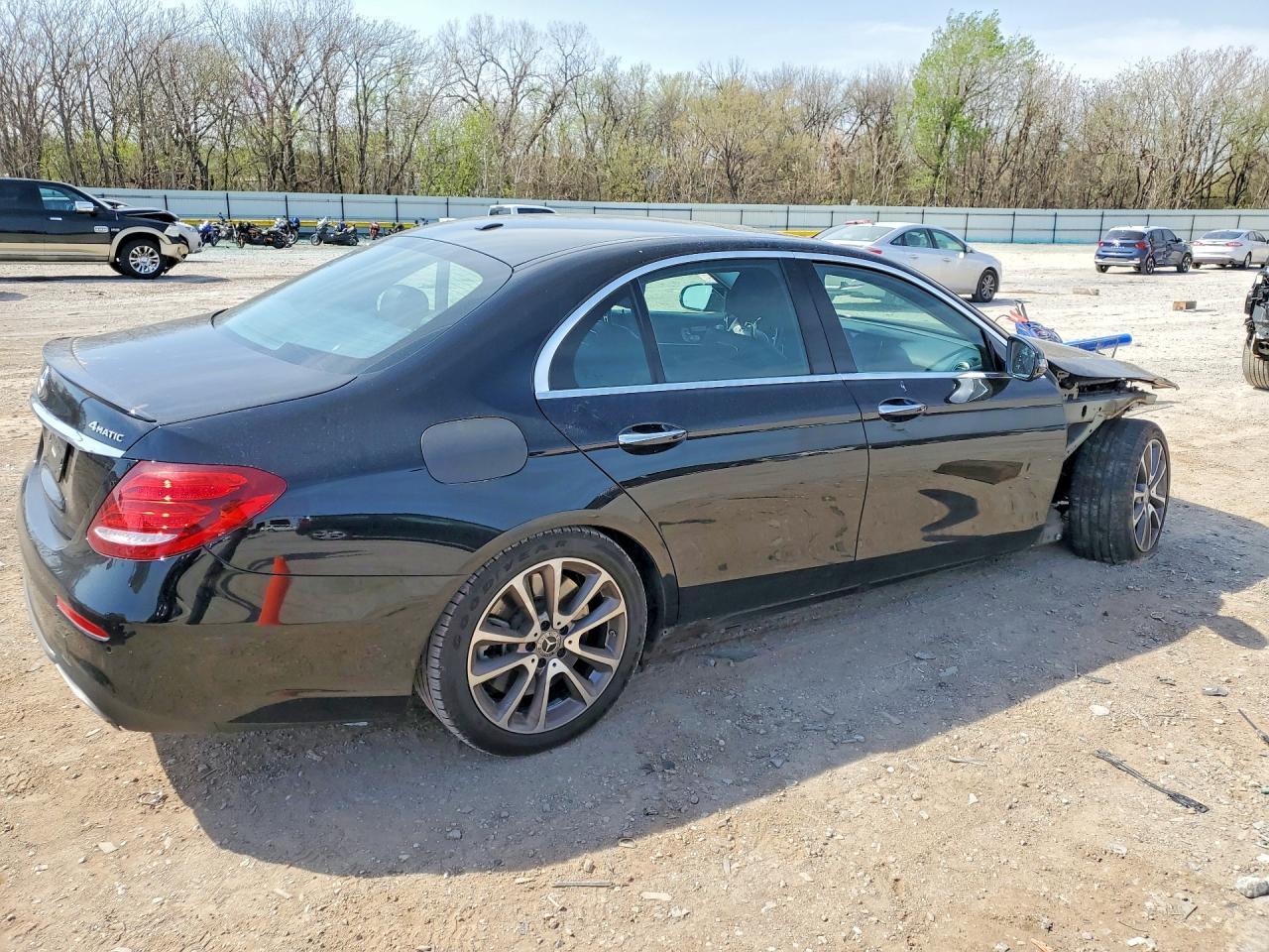 2018 Mercedes-Benz E 400 4Matic - zdjęcie 3