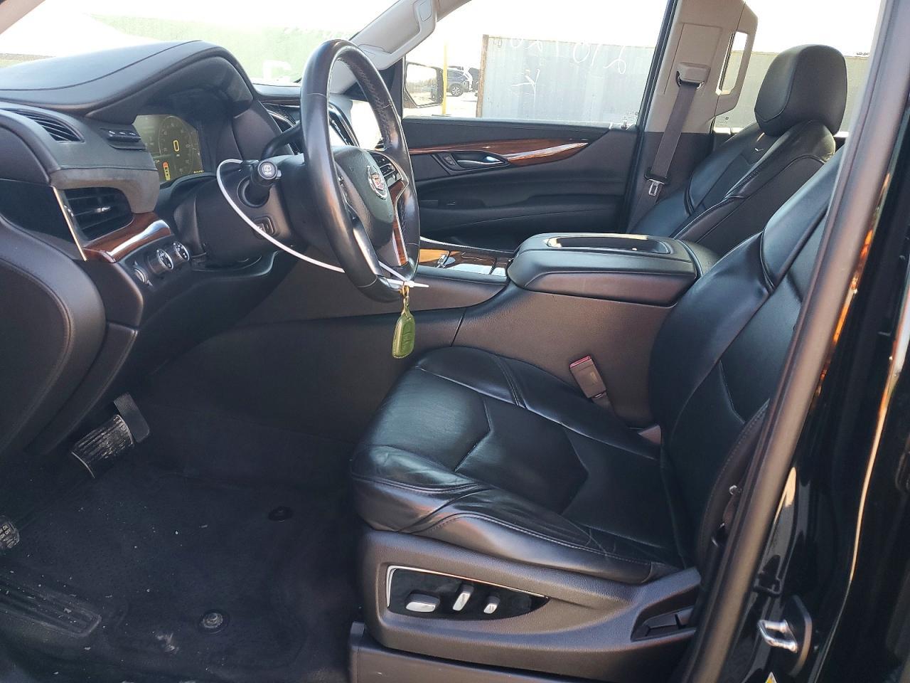 2015 Cadillac Escalade Luxury - zdjęcie 7