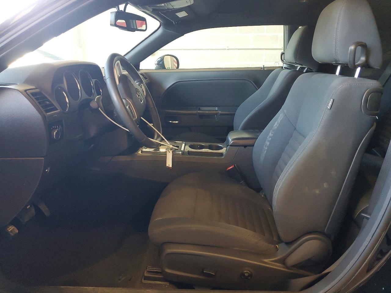 2013 Dodge Challenger Sxt - zdjęcie 7