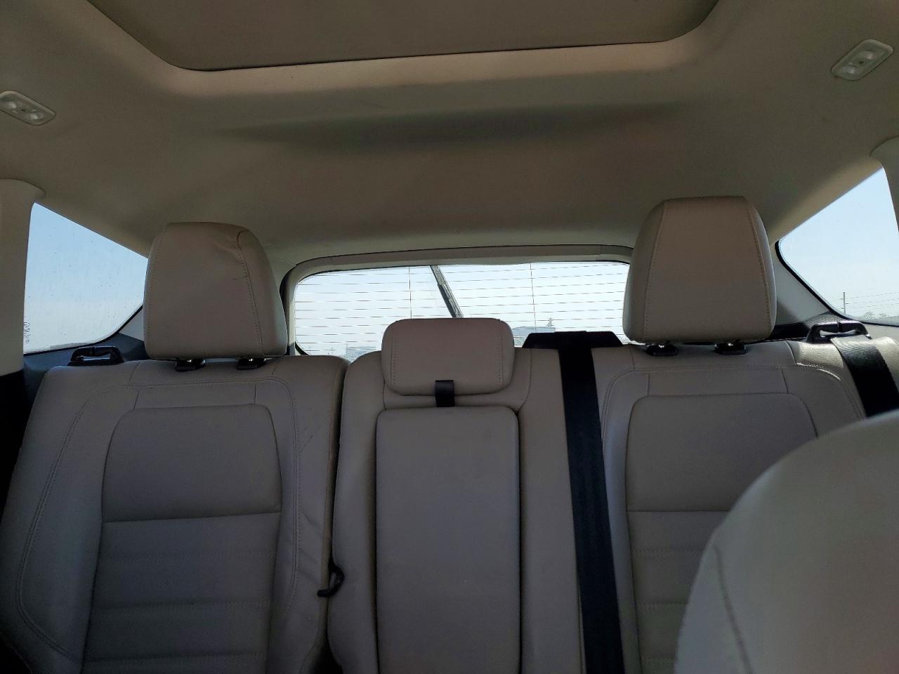 2019 Ford Escape Titanium - zdjęcie 10