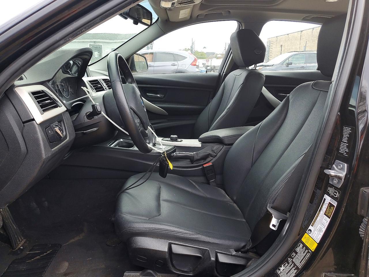 2015 BMW 320 I xDrive - zdjęcie 7