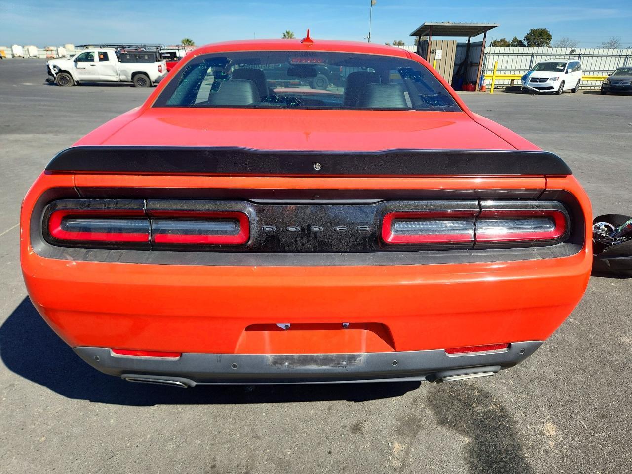 2021 Dodge Challenger Gt - zdjęcie 6