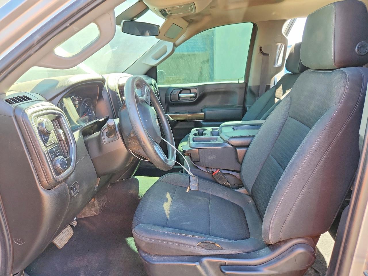 2020 Chevrolet Silverado K1500 Lt - zdjęcie 7