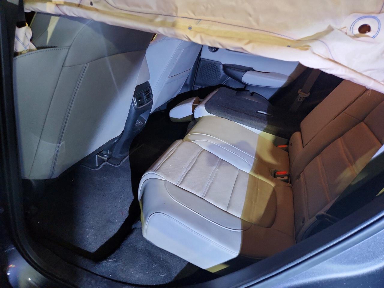 2018 Honda Cr-V Touring - zdjęcie 11