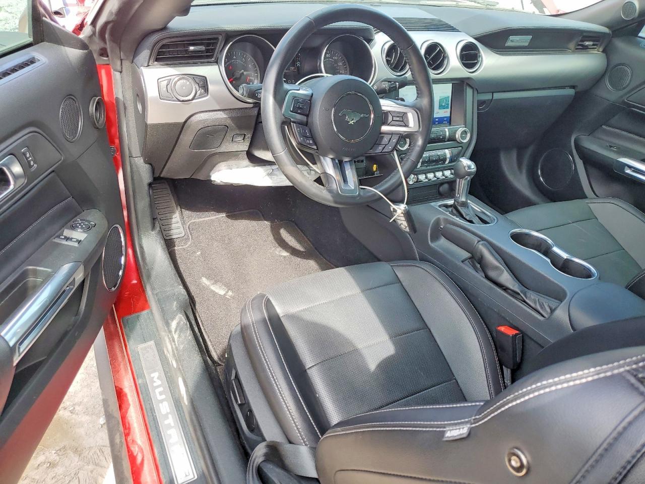 2023 Ford Mustang Gt - zdjęcie 8