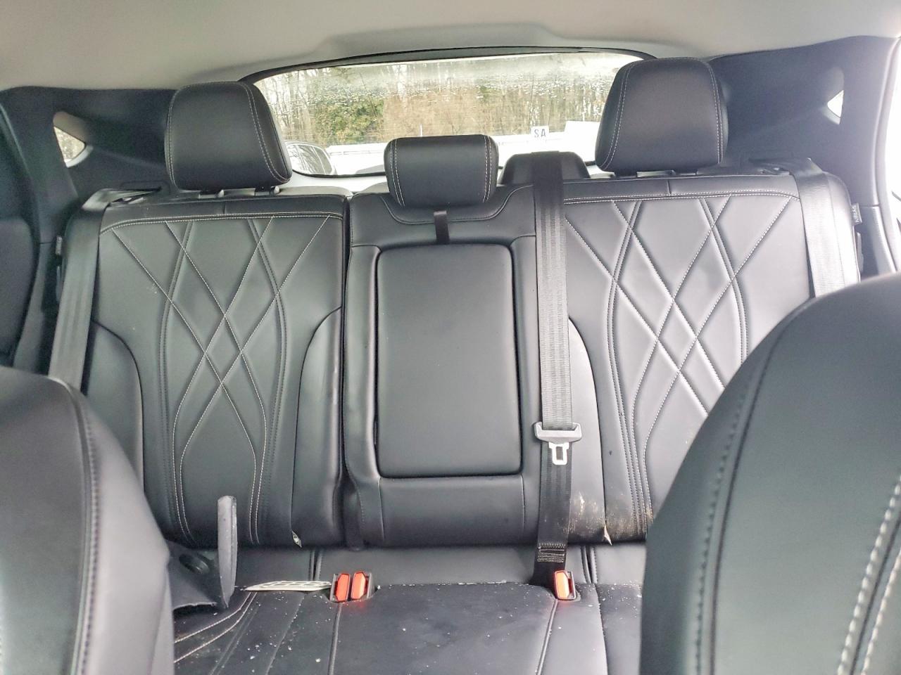 2022 Ford Mustang Mach-E Select - zdjęcie 10