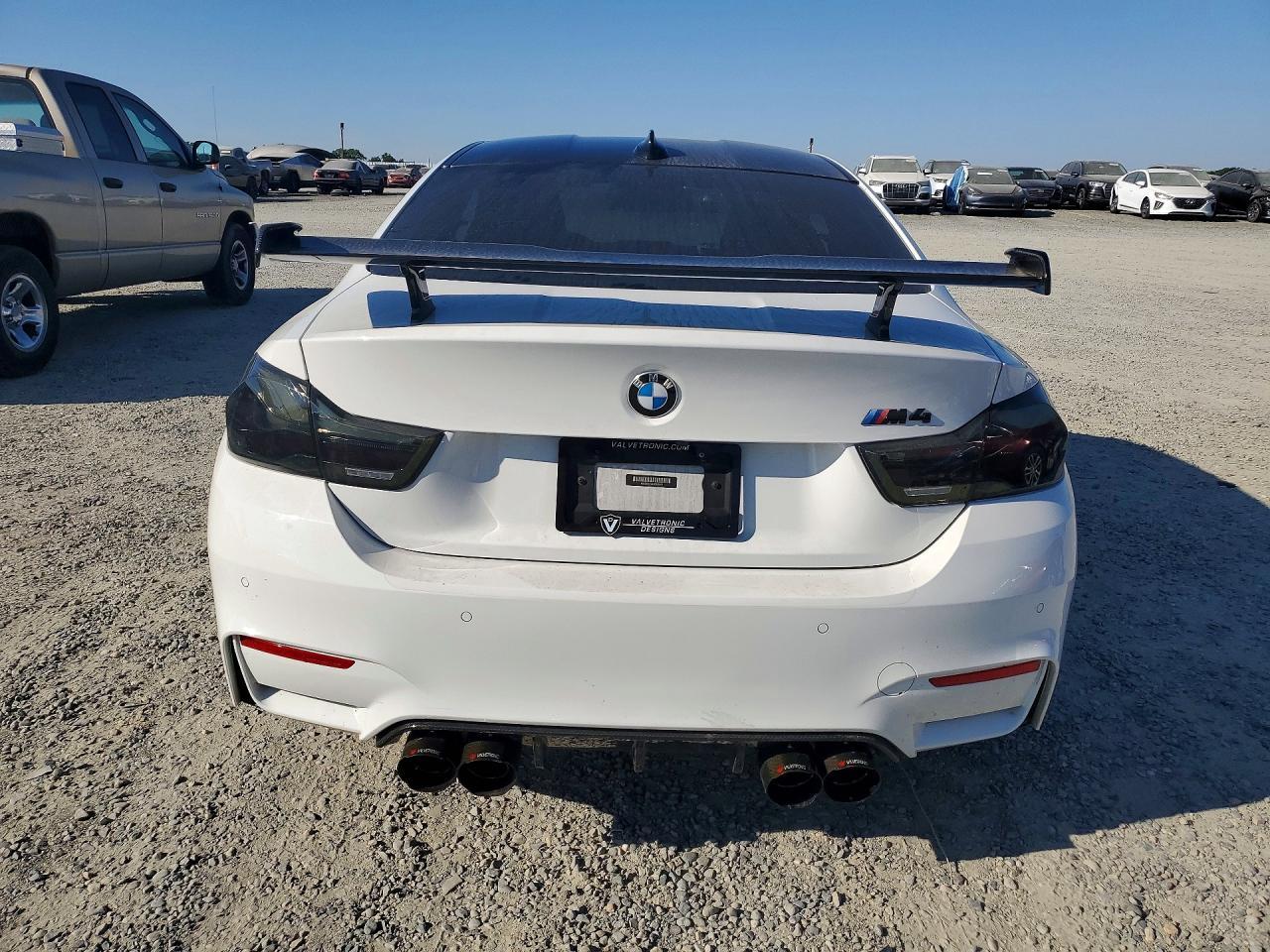 2016 BMW Motorrad M4 - zdjęcie 6