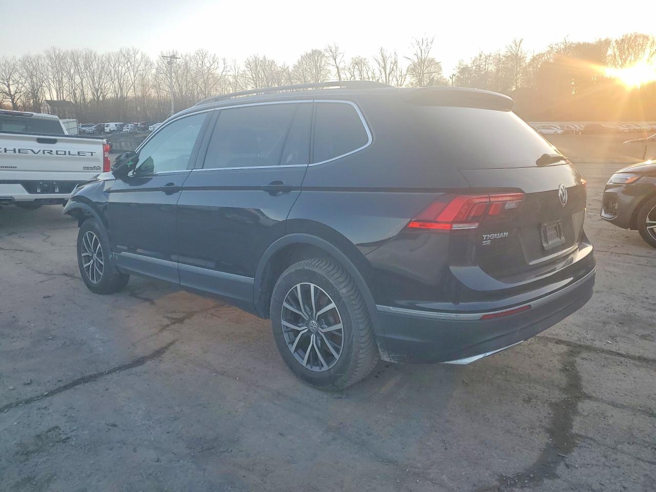 2020 Volkswagen Tiguan Se - zdjęcie 2