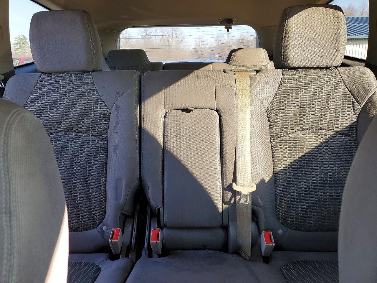 2016 Chevrolet Traverse Ls - zdjęcie 10