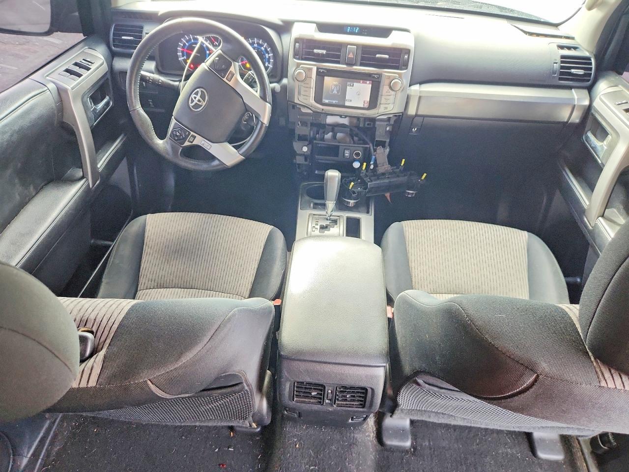 2014 Toyota 4Runner Sr5 - zdjęcie 8