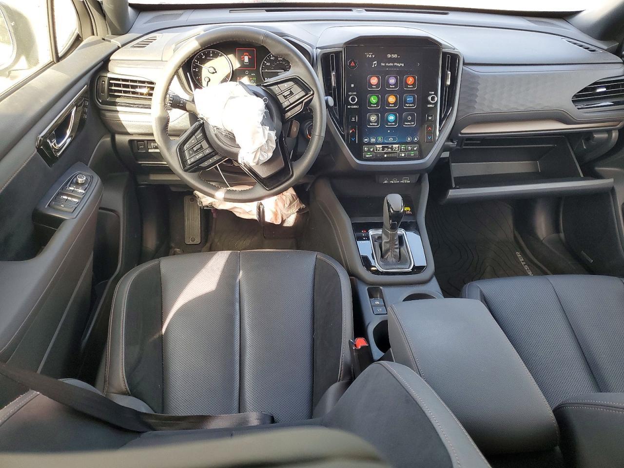 2025 Subaru Forester Touring - zdjęcie 8