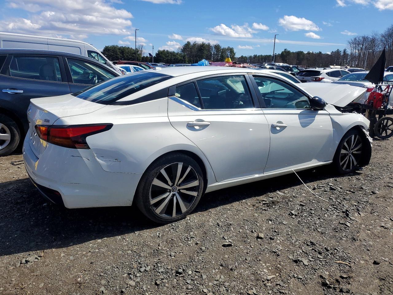 2020 Nissan Altima 2.5 Sr - zdjęcie 3