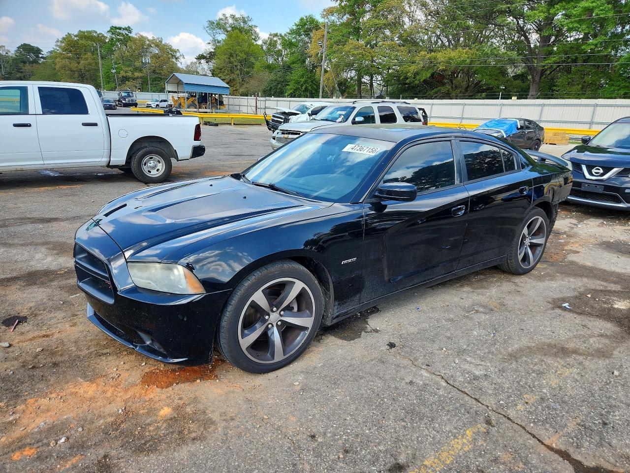 2013 Dodge Charger R - zdjęcie główne