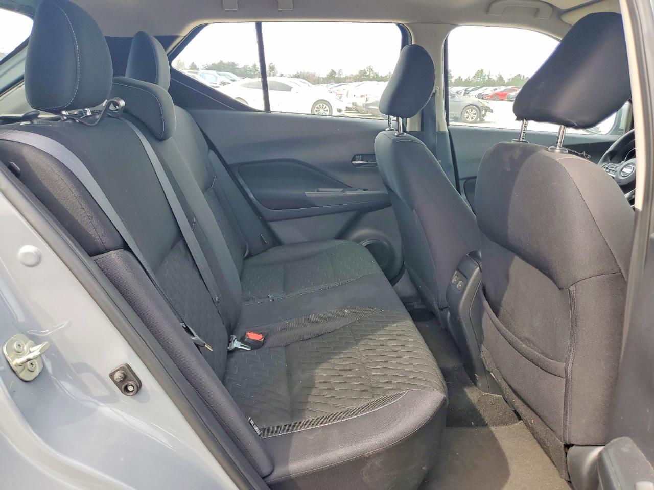 2021 Nissan Kicks Sv - zdjęcie 11