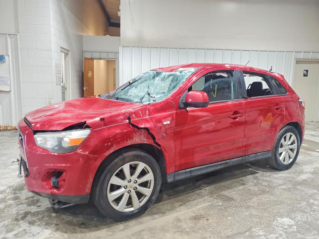 2015 Mitsubishi Outlander Sport Es - zdjęcie główne
