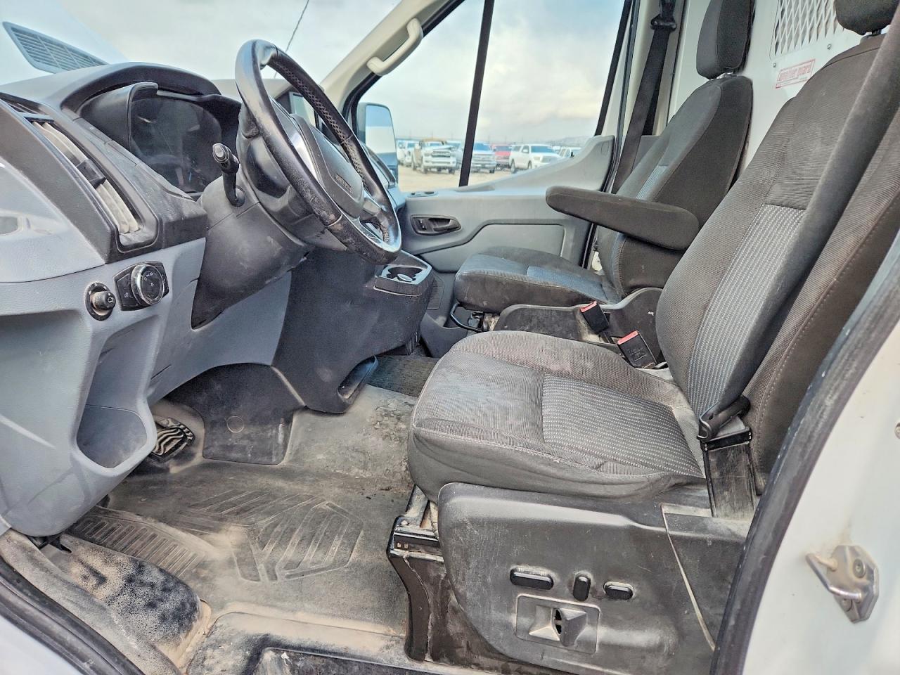 2018 Ford Transit T-250 - zdjęcie 7