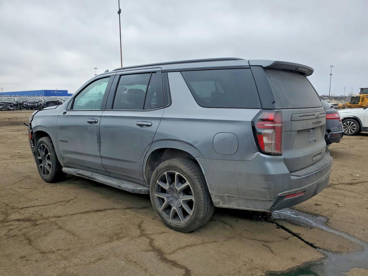 2021 Chevrolet Tahoe K1500 Rst - zdjęcie 2