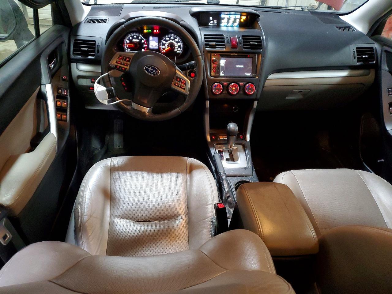 2014 Subaru Forester 2.5I Touring - zdjęcie 8