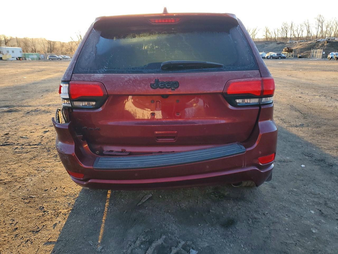 2018 Jeep Grand Cherokee Laredo - zdjęcie 6