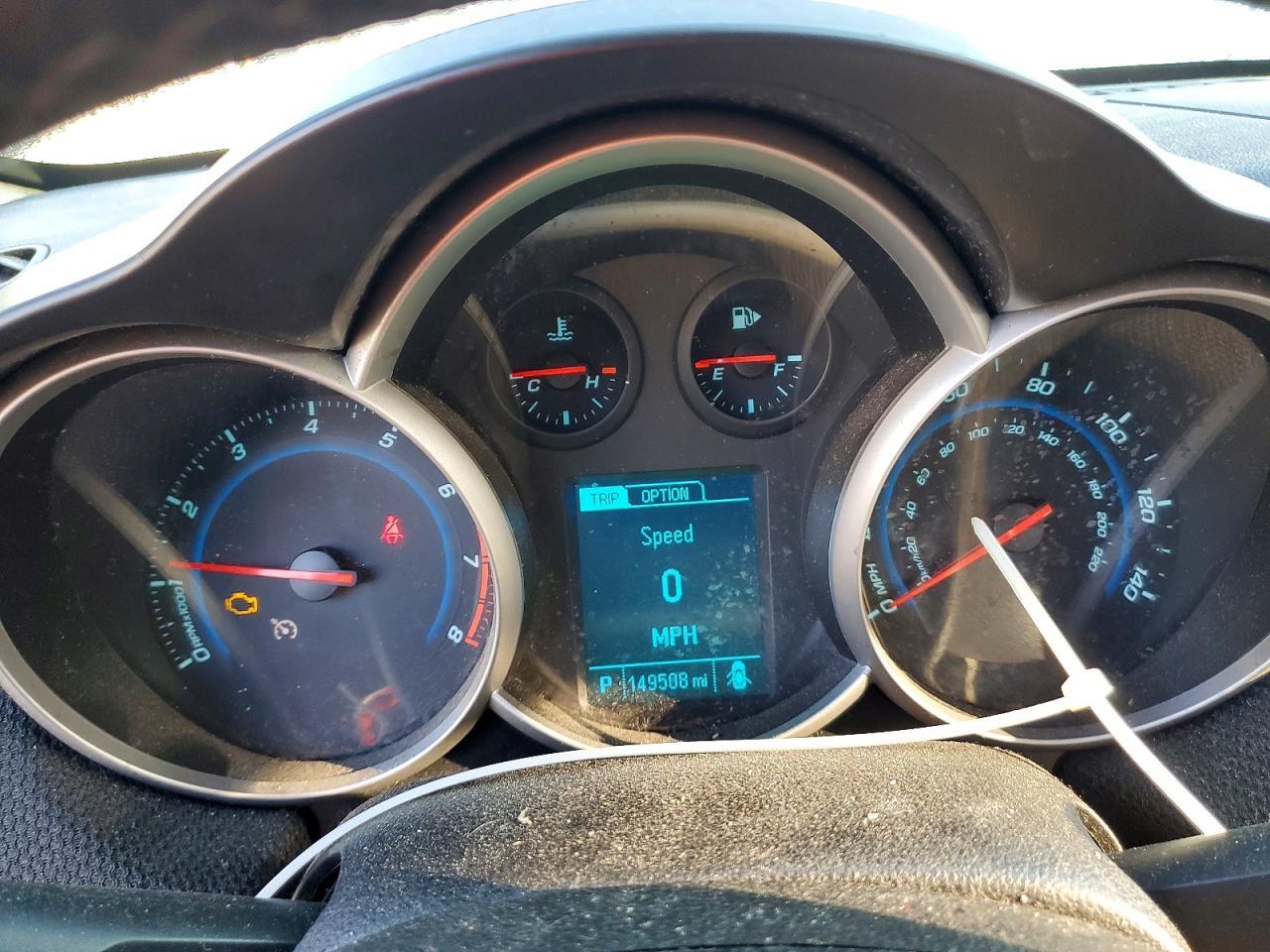 2014 Chevrolet Cruze 4D - zdjęcie 9