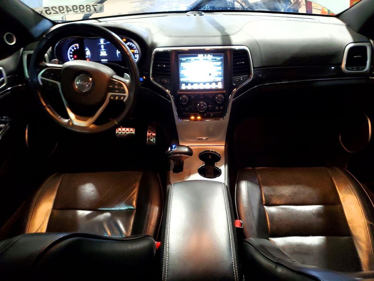 2015 Jeep Grand Cherokee Overland - zdjęcie 8