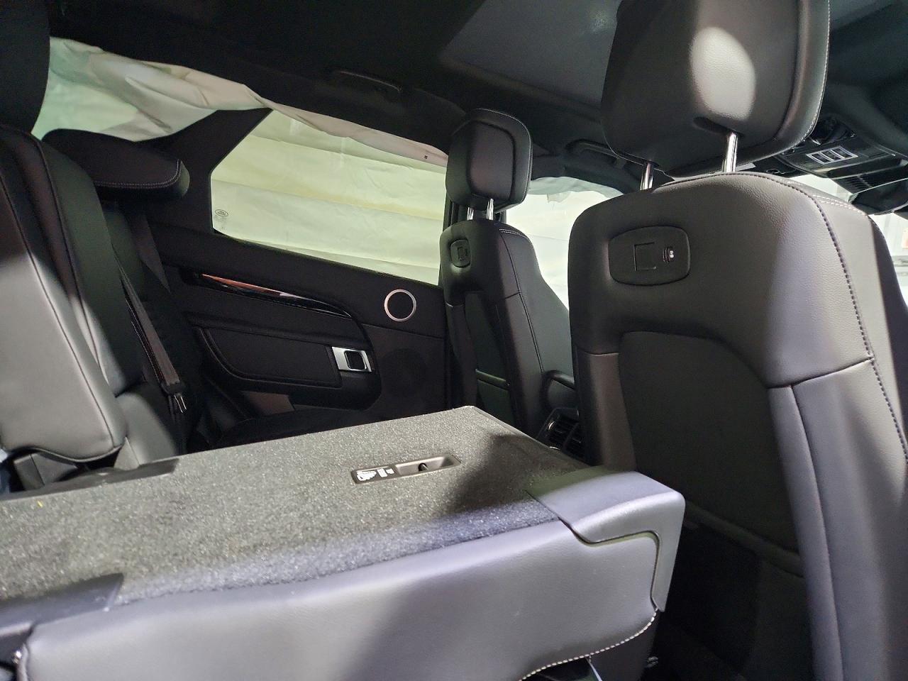 2025 Land Rover Discovery S - zdjęcie 11