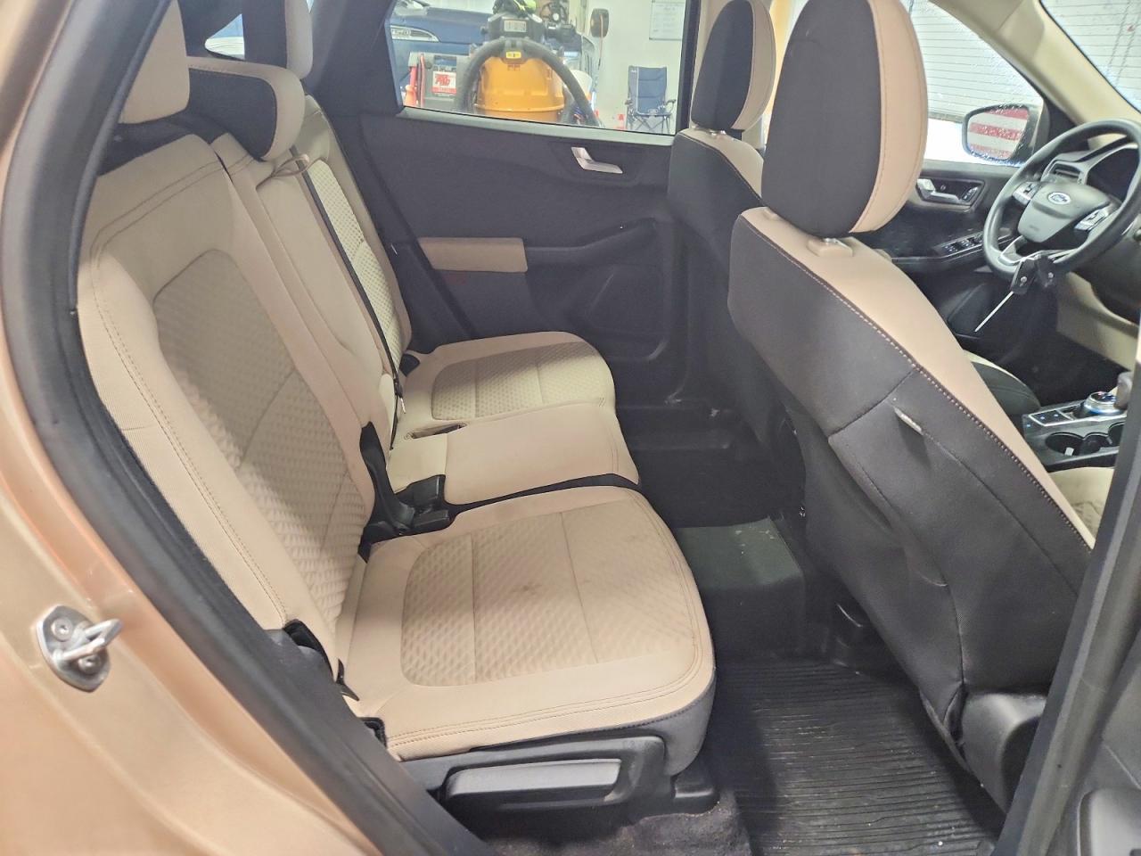 2020 Ford Escape Se - zdjęcie 10