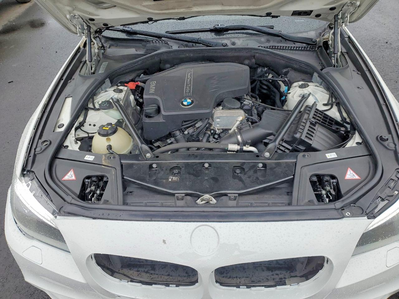 2016 BMW 528 I - zdjęcie 11