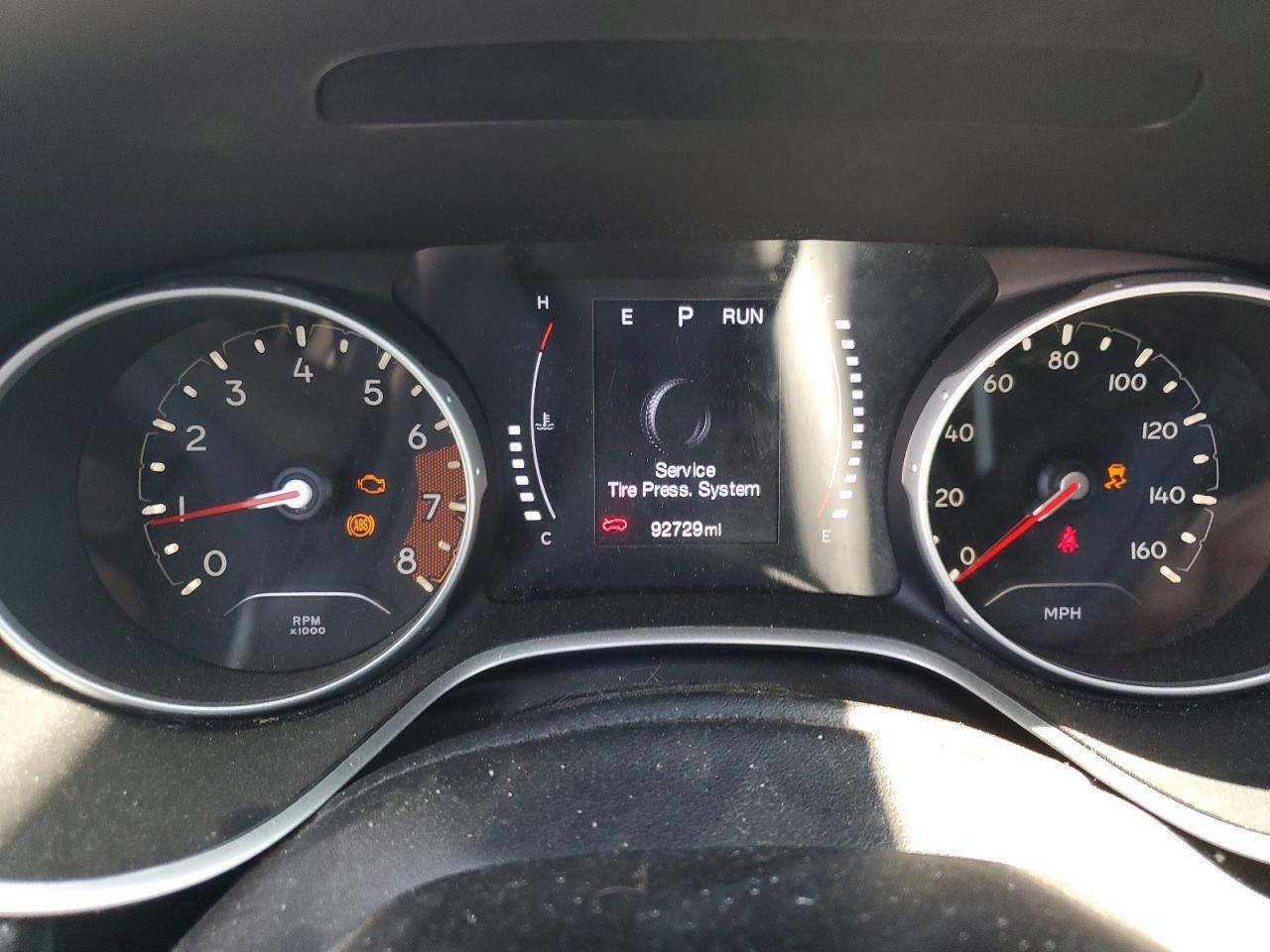 2018 Jeep Compass Latitude - zdjęcie 9