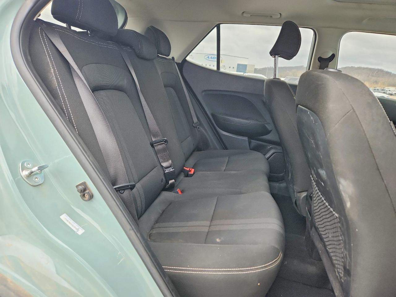 2025 Hyundai Venue Sel - zdjęcie 10