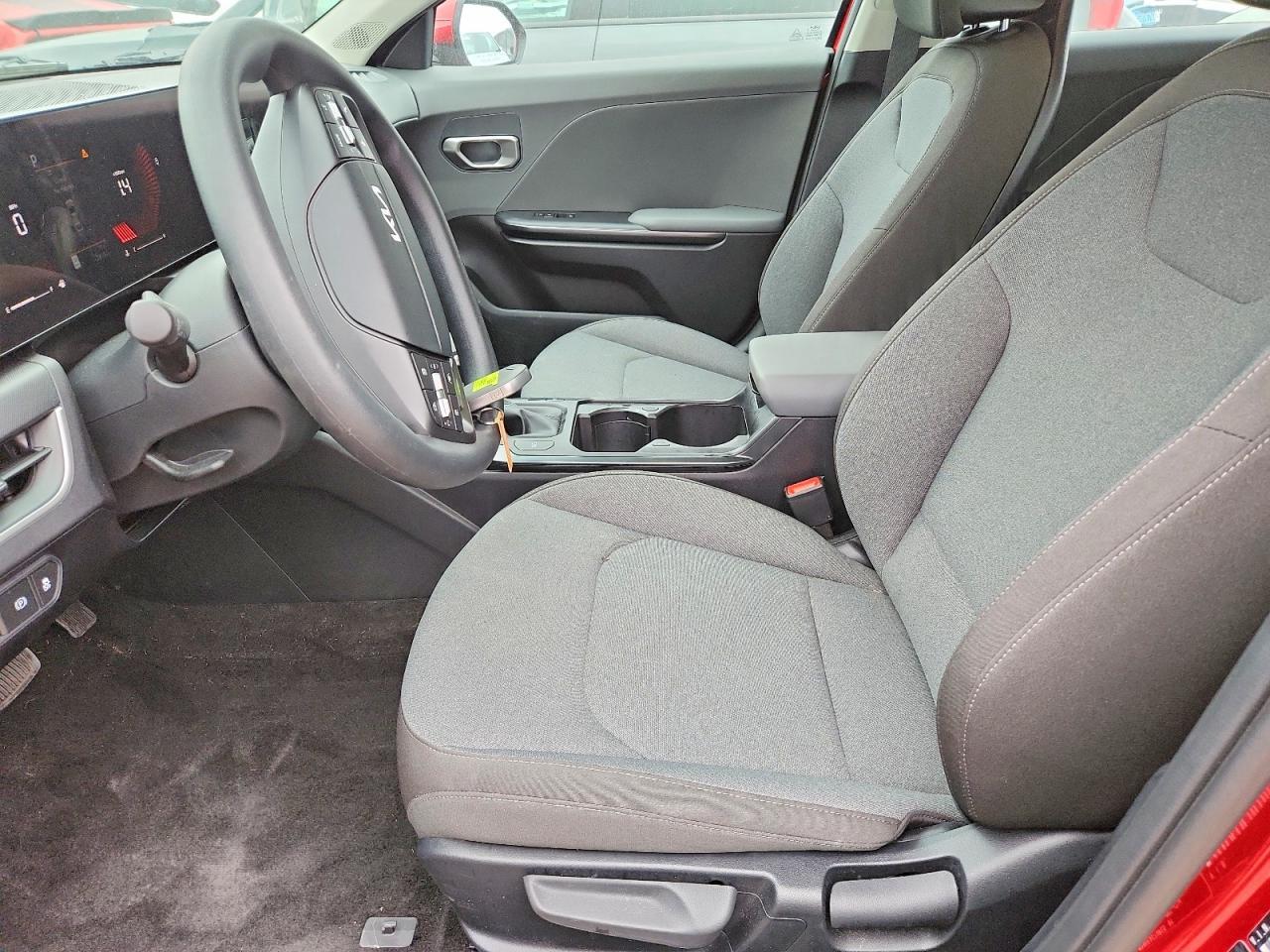 2025 Kia K4 Lxs - zdjęcie 7