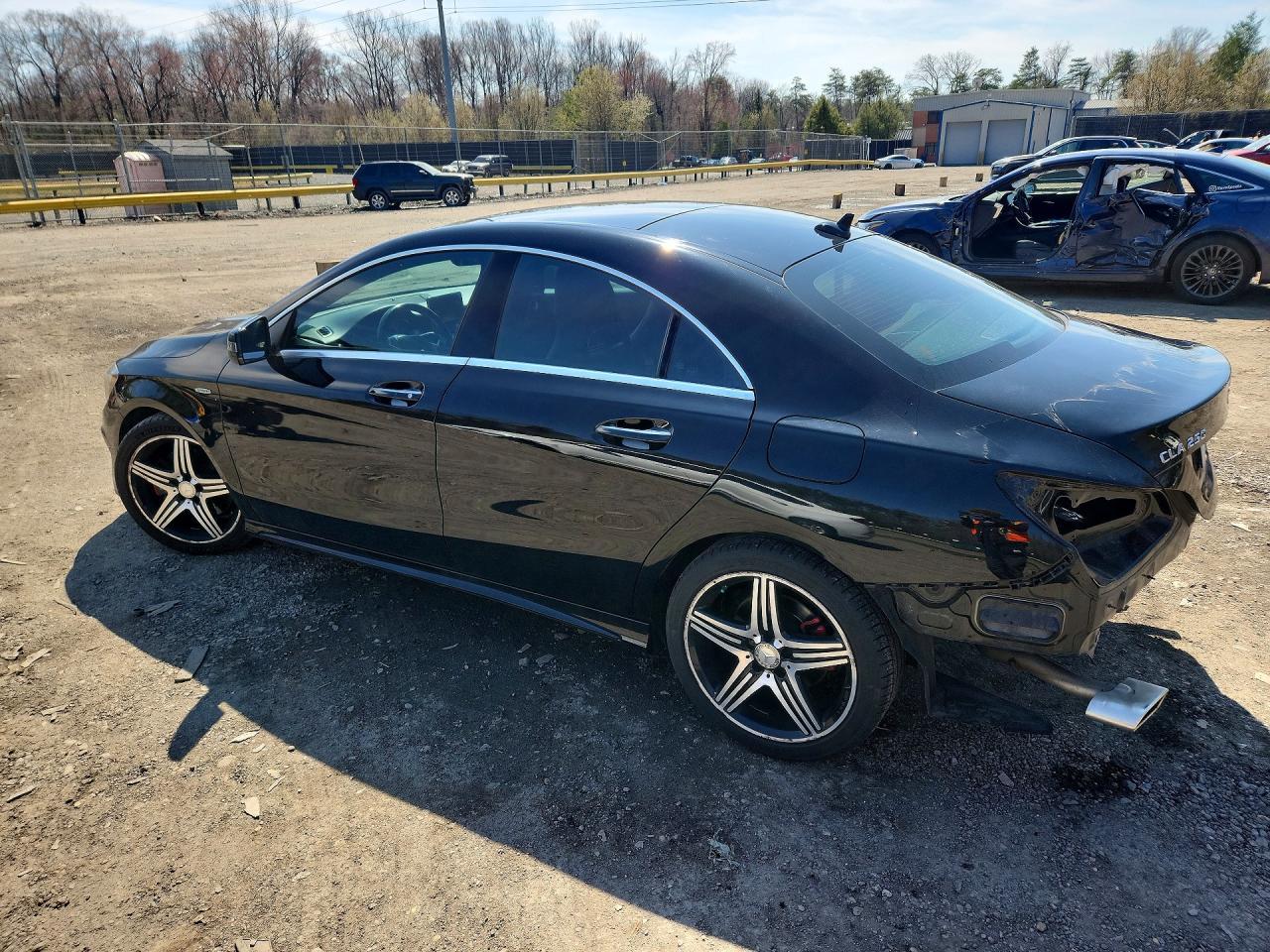 2015 Mercedes-Benz Cla 250 - zdjęcie 2