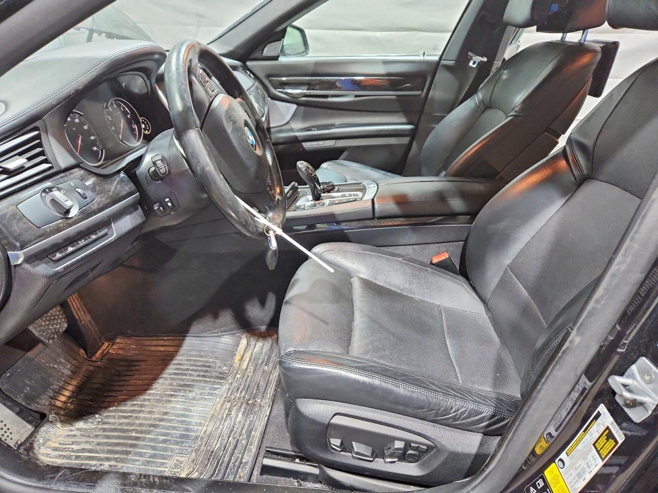 2015 BMW 750 Lxi - zdjęcie 7