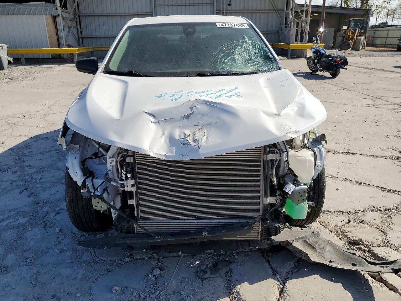 2023 Chevrolet Equinox Ls - zdjęcie 5