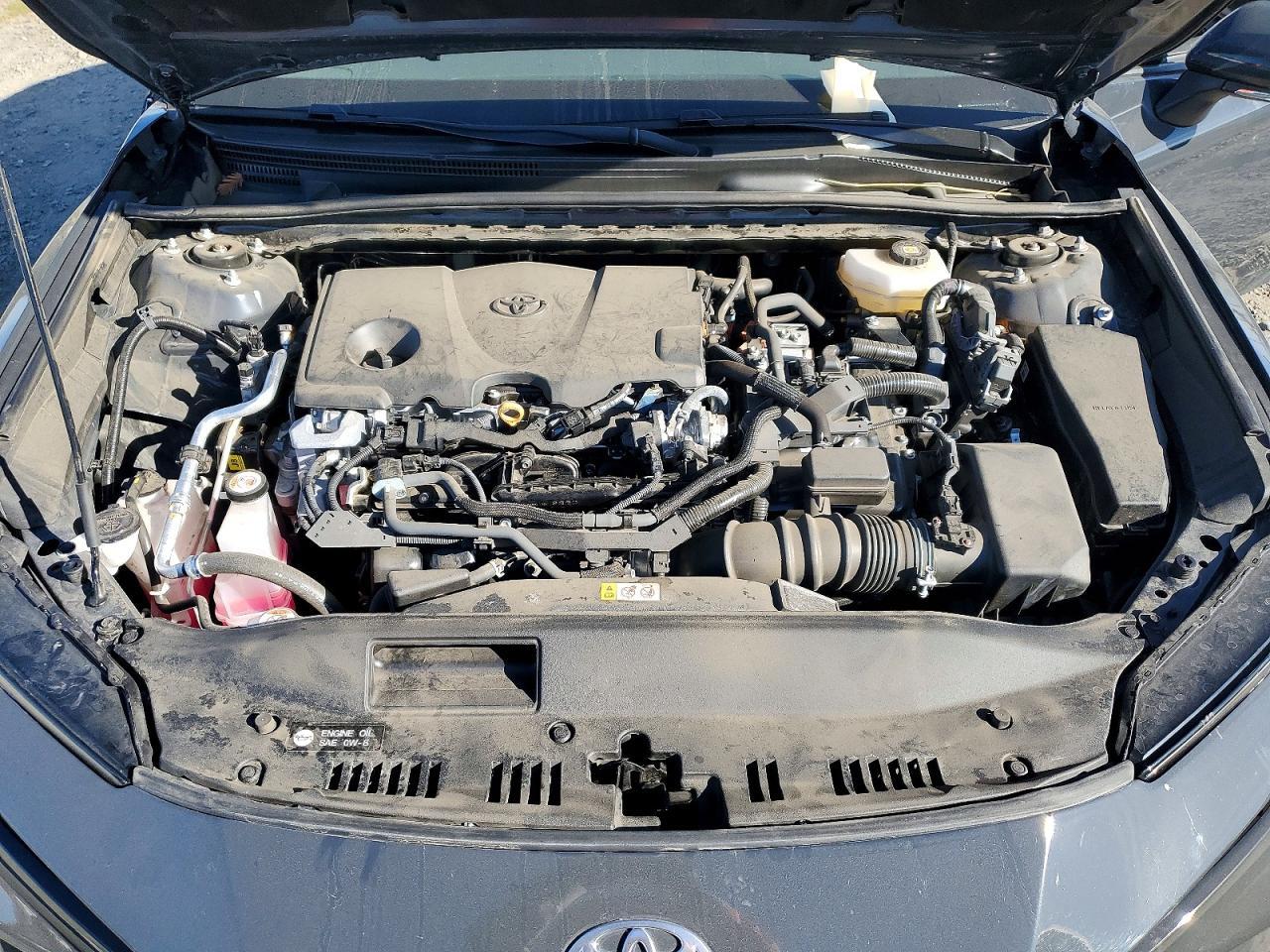 2025 Toyota Camry Le - zdjęcie 11