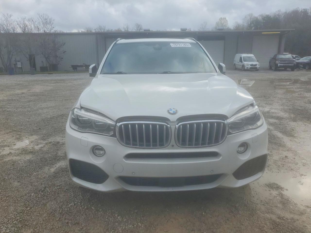 2015 BMW X5 xDrive50I - zdjęcie 5