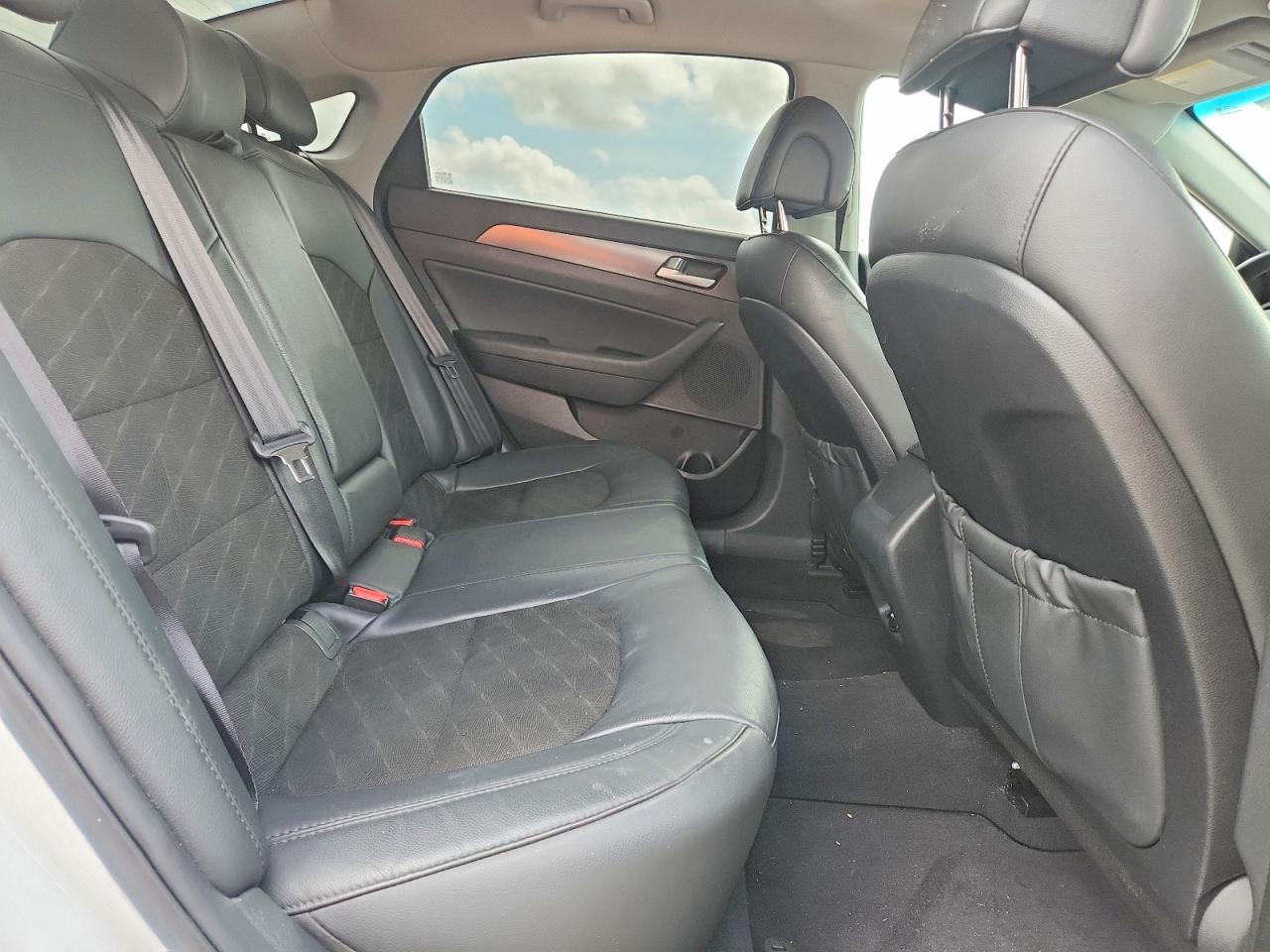 2017 Hyundai Sonata Sport - zdjęcie 10
