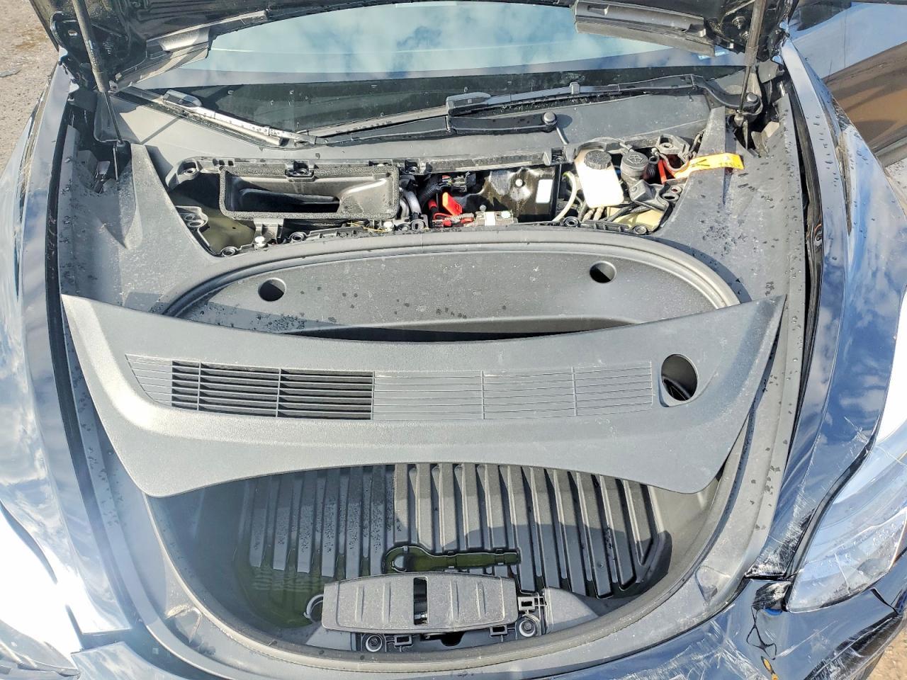 2023 Tesla Model 3 - zdjęcie 12