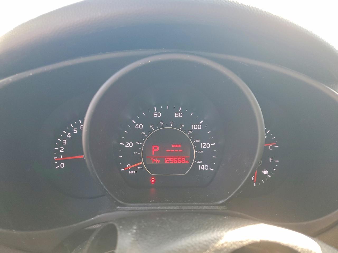 2016 Kia Soul Base - zdjęcie 9