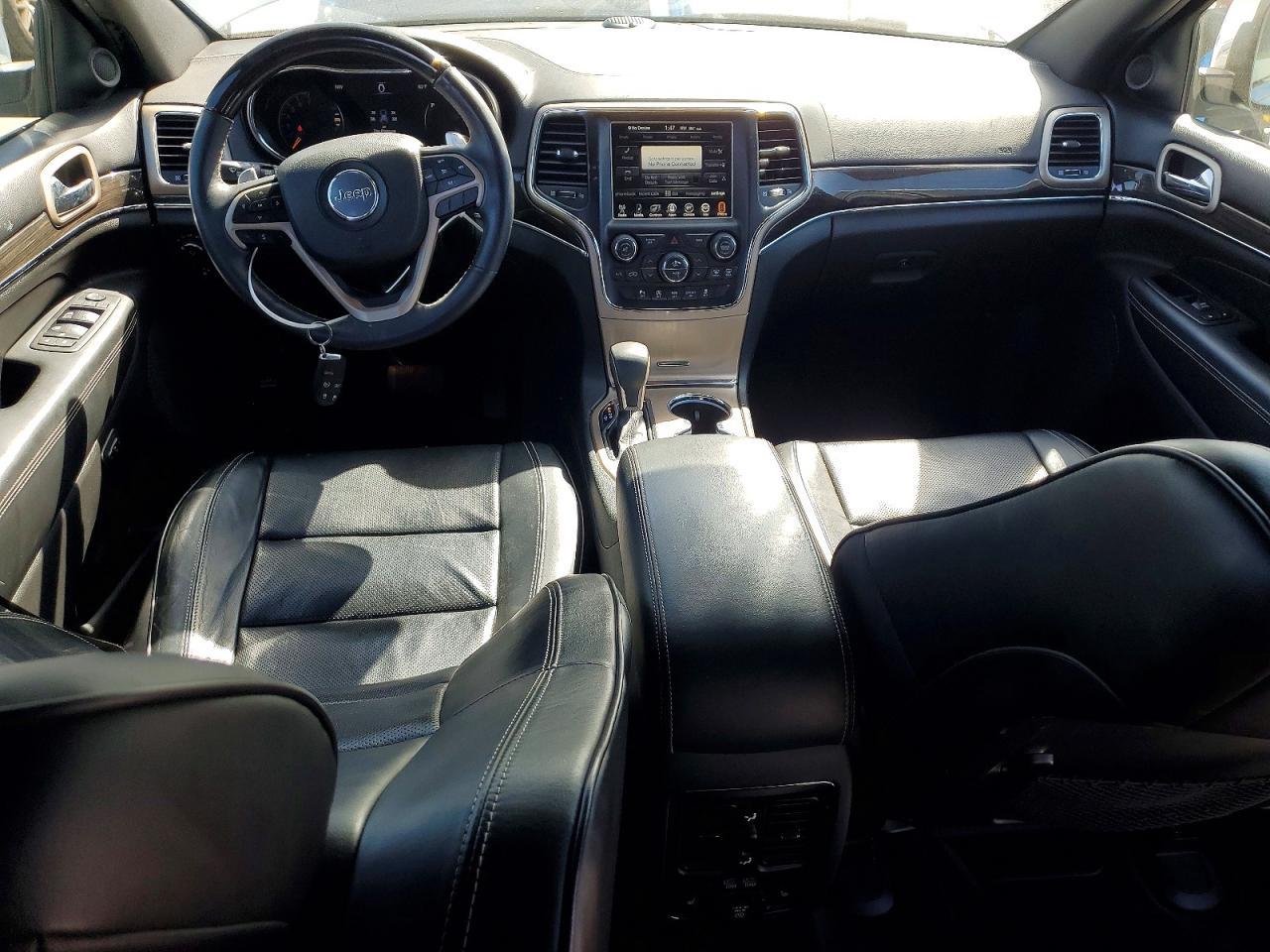 2017 Jeep Grand Cherokee Overland - zdjęcie 8