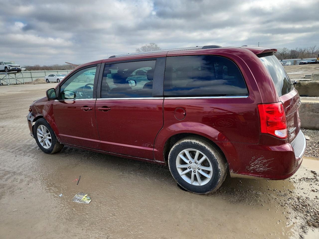 2019 Dodge Grand Caravan Sxt - zdjęcie 2