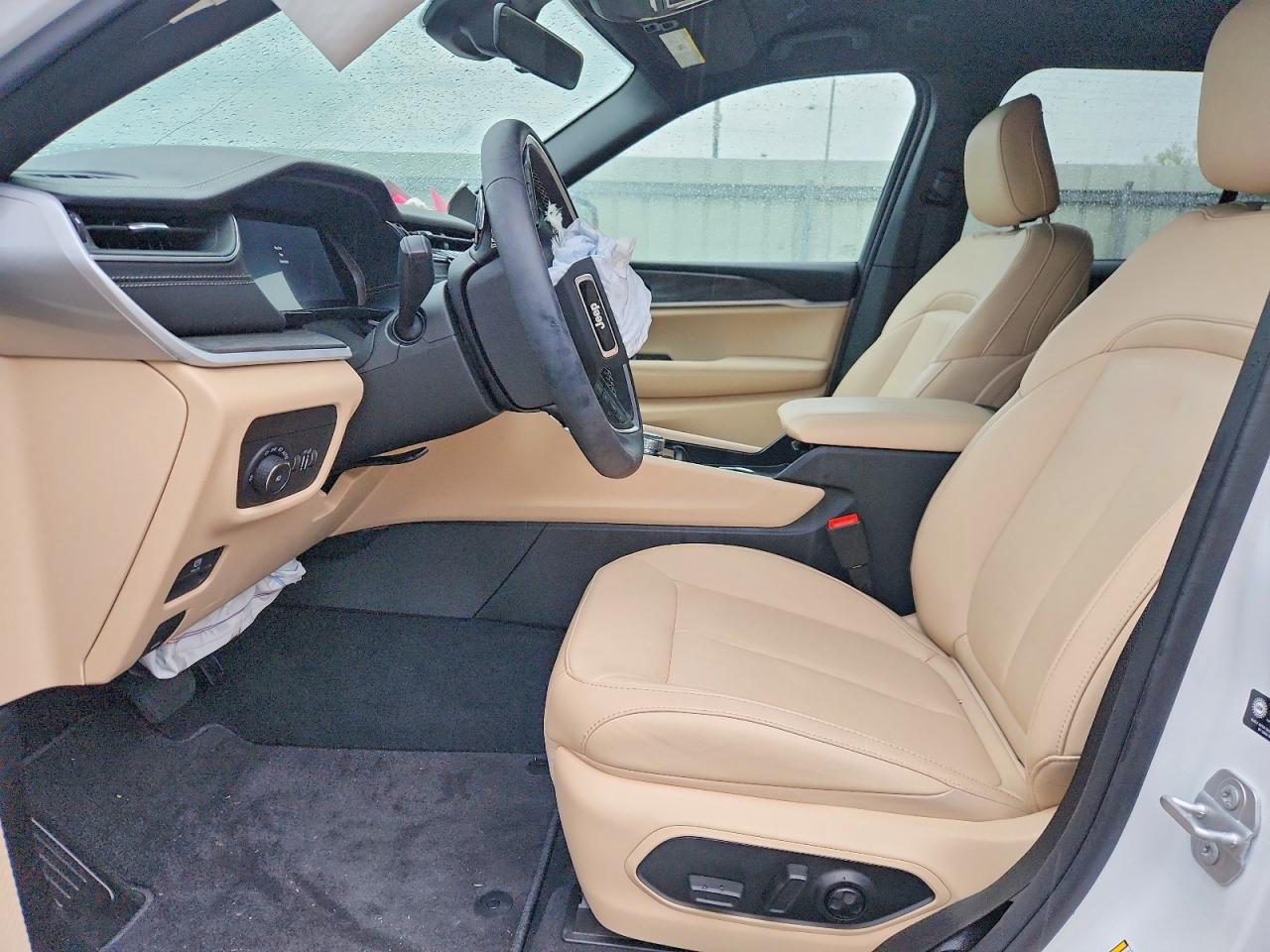 2025 Jeep Grand Cherokee Limited - zdjęcie 7