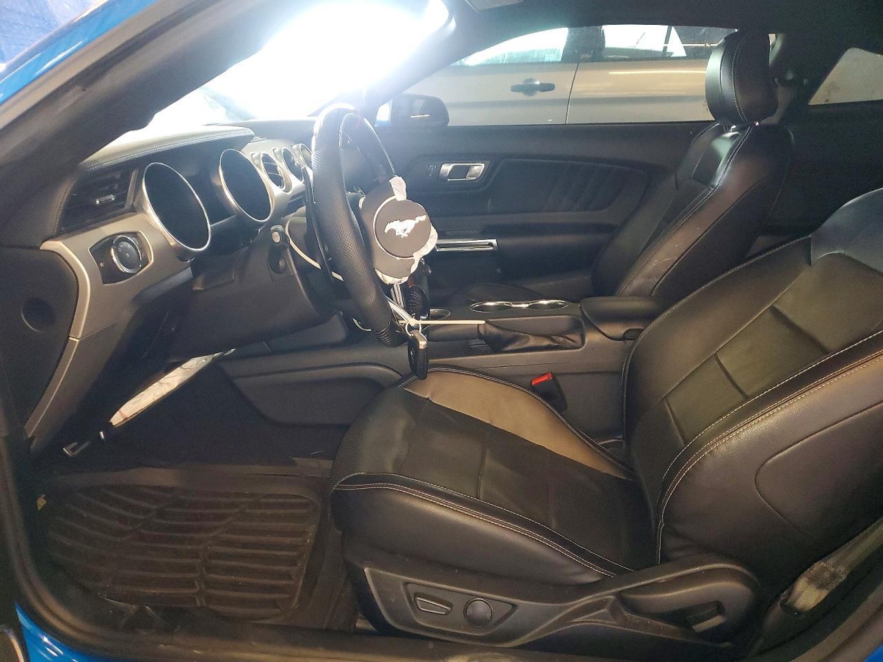 2021 Ford Mustang Gt - zdjęcie 7