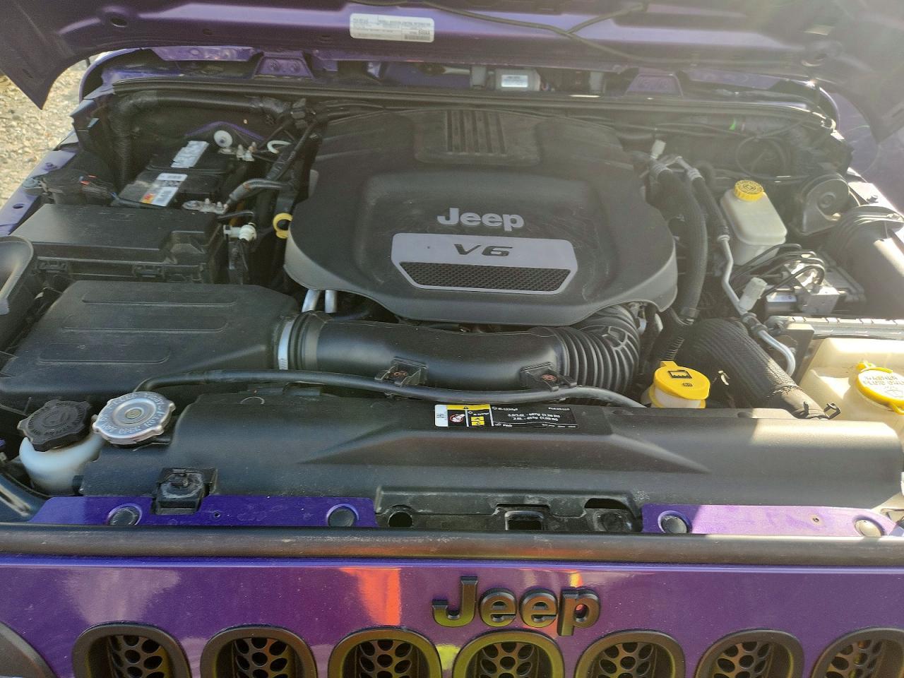 2017 Jeep Wrangler Unlimited Sport - zdjęcie 12