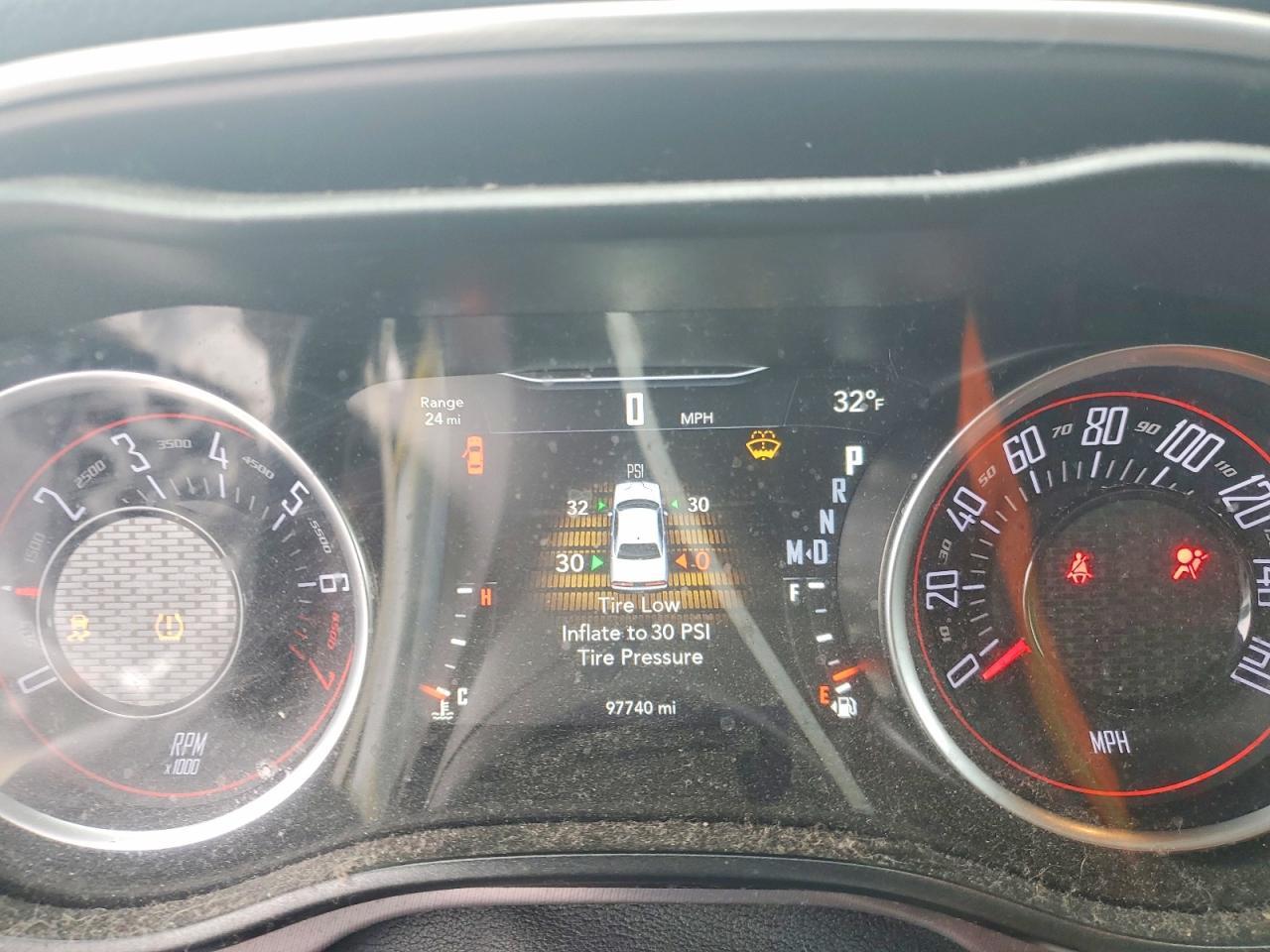 2019 Dodge Challenger Sxt - zdjęcie 9