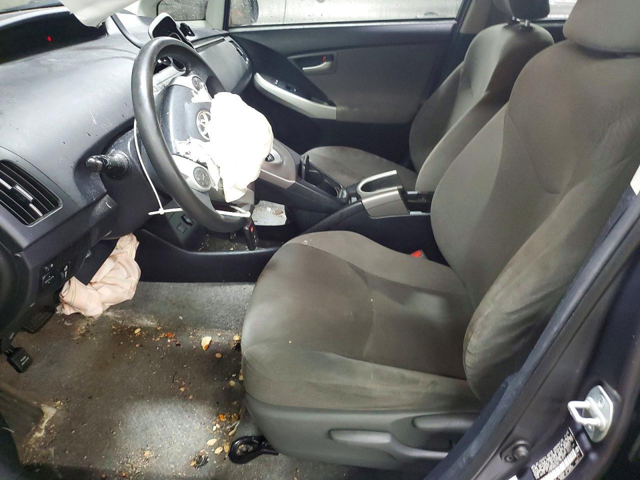 2014 Toyota Prius Three - zdjęcie 7